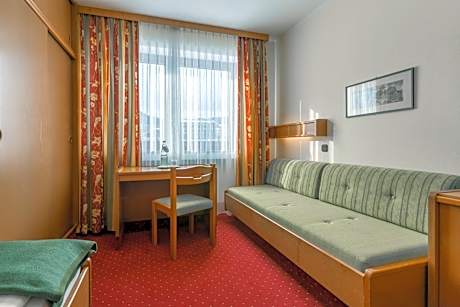 Economy Single Room