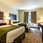 Cobblestone Hotel & Suites - Greenville