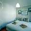 Baleal Classic Waves Guest House