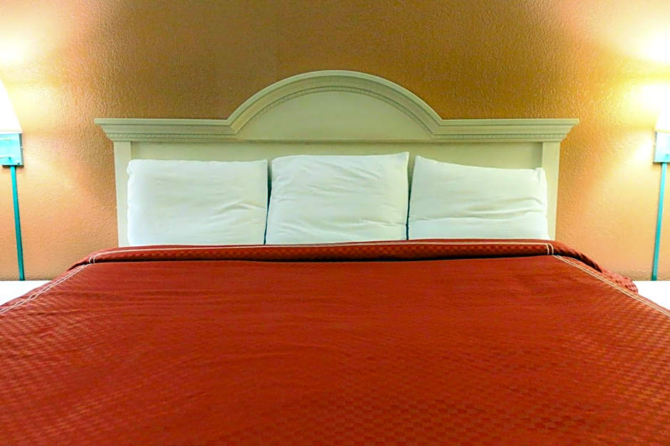 Americas Best Value Inn Houston at FM 1960 & I-45