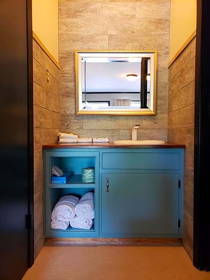 Townsend River Breeze Inn