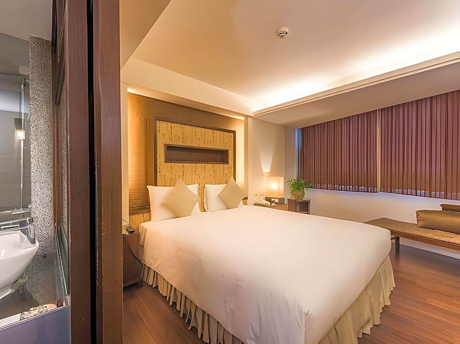 Shin Yuan Celeb Metro Hotel