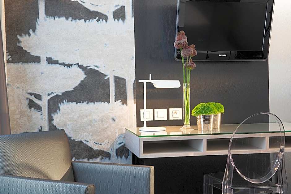 A La Villa des Artistes