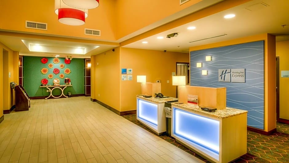 Holiday Inn Express Wichita South