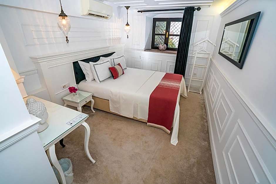 Siyah Lale Cunda 1841