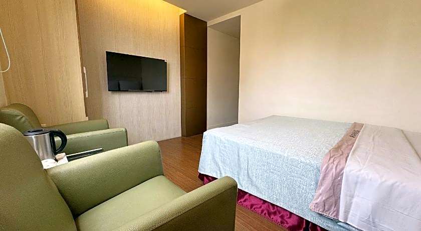 Ai-Lai Fashion Hotel