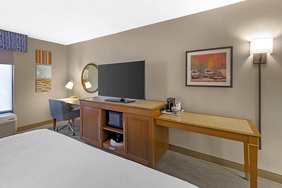 Photo 1 of 4 of 1 King Bed, Mobility Accessible