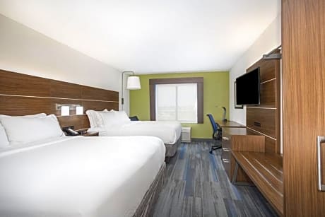 Standard Queen Room with Two Queen Beds