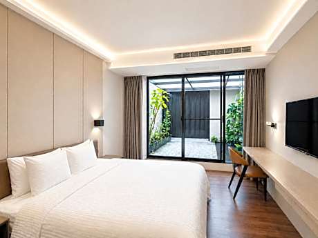 Family Connecting Room