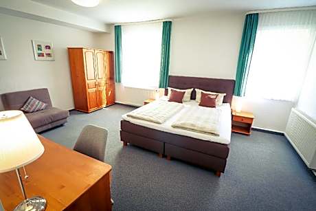 Bergblick-Superior-Dreibettzimmer-Eigenes Badezimmer