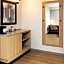 Hyatt Place Atlanta Alpharetta North Point Mall