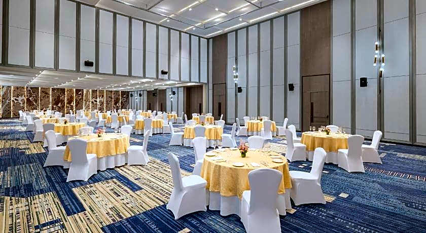 Le Meridien Ahmedabad