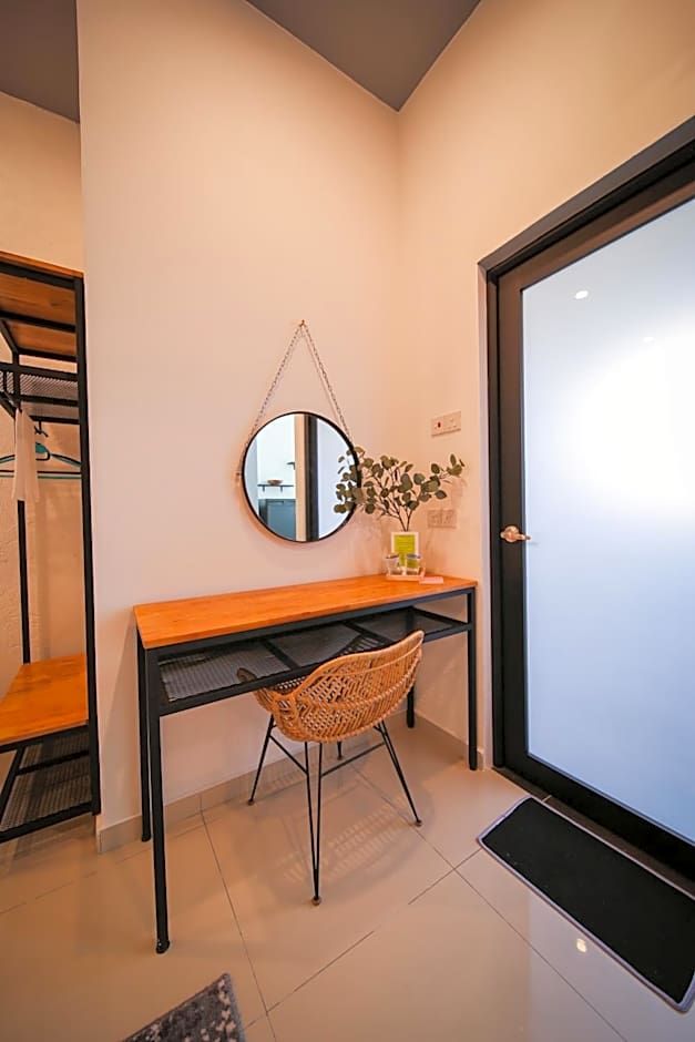 The Best Hotel in Bayan Lepas - THE LOV PENANG