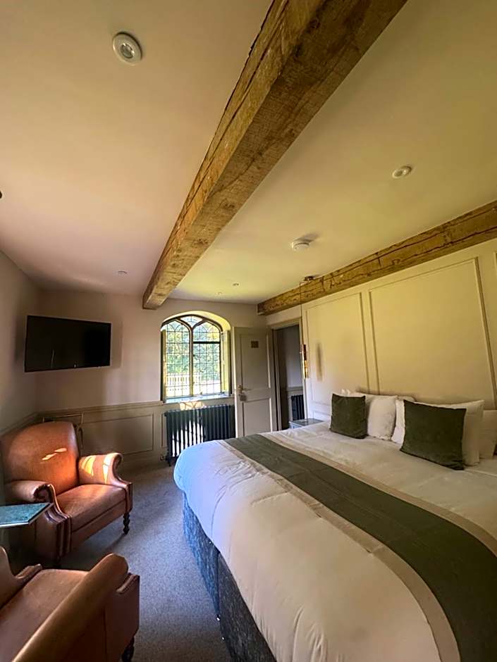 Photo 1 of 8 of 1 Double Bed or 2 Beds
