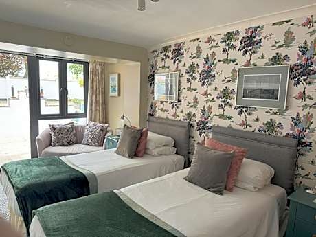 Twin Room with Terrace