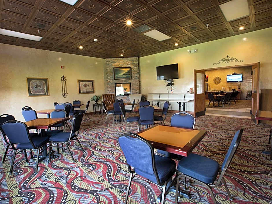 Miles City Hotel & Suites