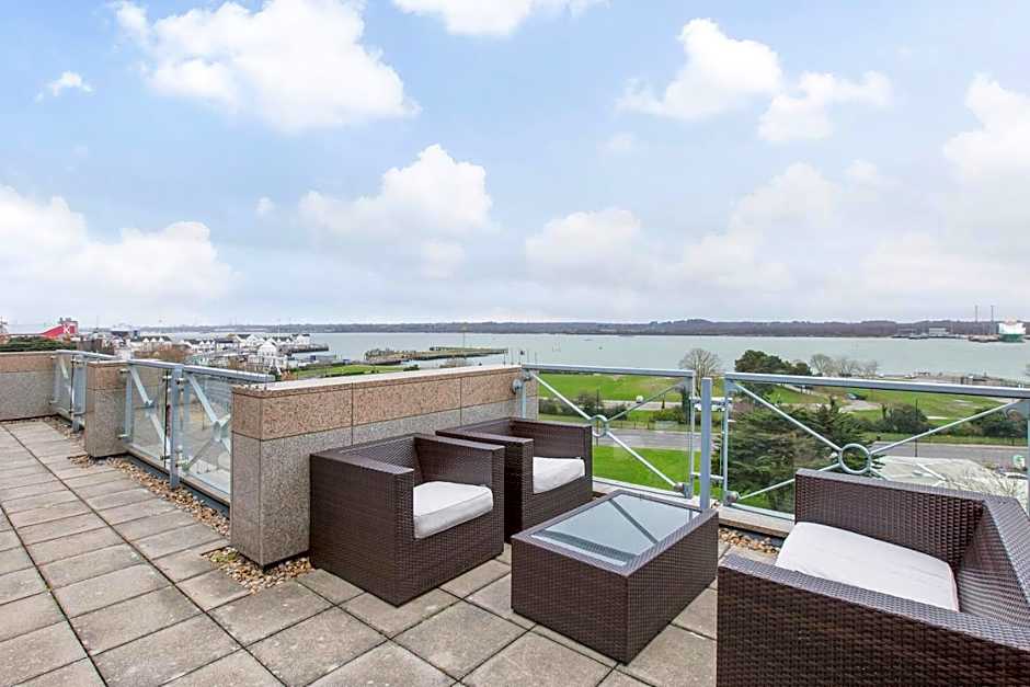 Leonardo Royal Southampton Grand Harbour