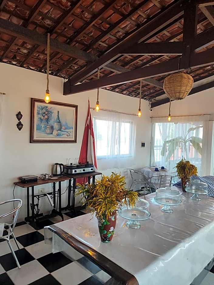 Pousada Tiriri Guesthouse