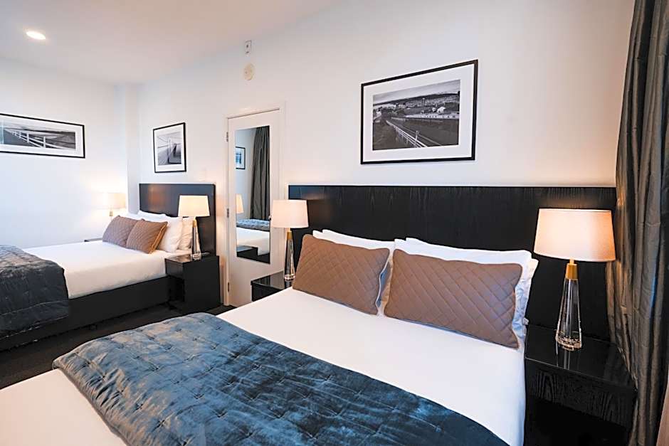 Gilmer Apartment Hotel