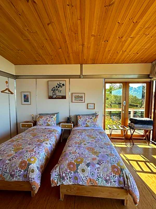 Hobart Hideaway Pods