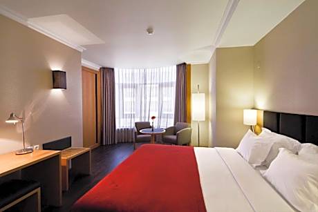 Twin Room with Extra Bed