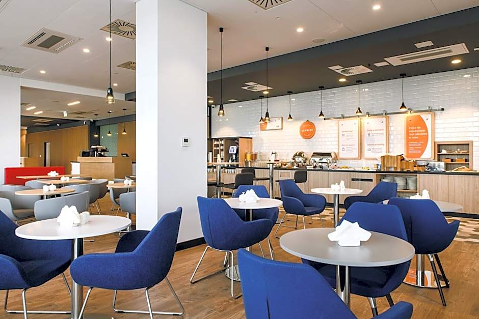 Holiday Inn Express Rzeszow Airport By IHG