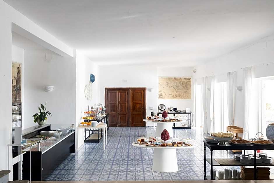 Hotel Chiaia Di Luna