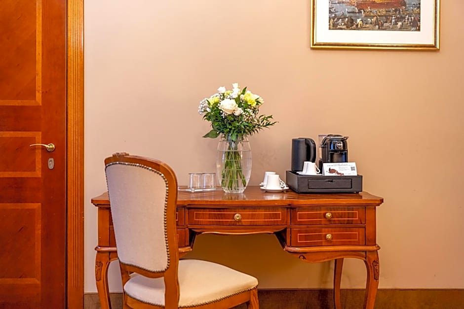 Hotel Al Ponte Dei Sospiri