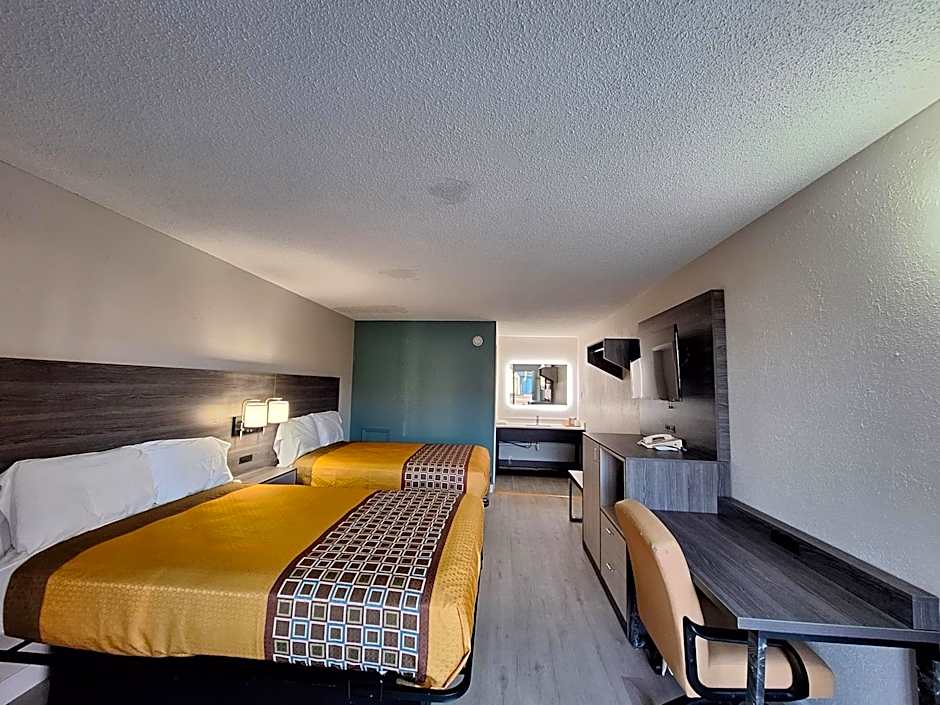 Photo 1 of 15 of Budget Inn - Roxboro