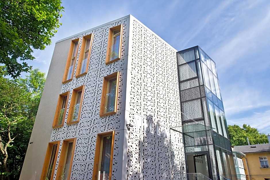 Villa 21 by Victus