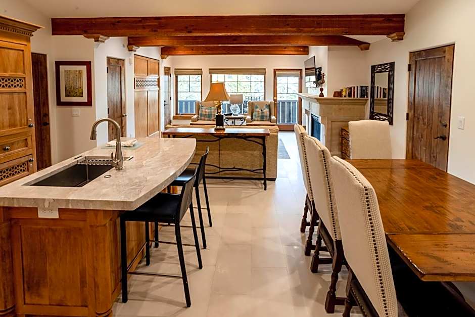 The Chateaux Deer Valley
