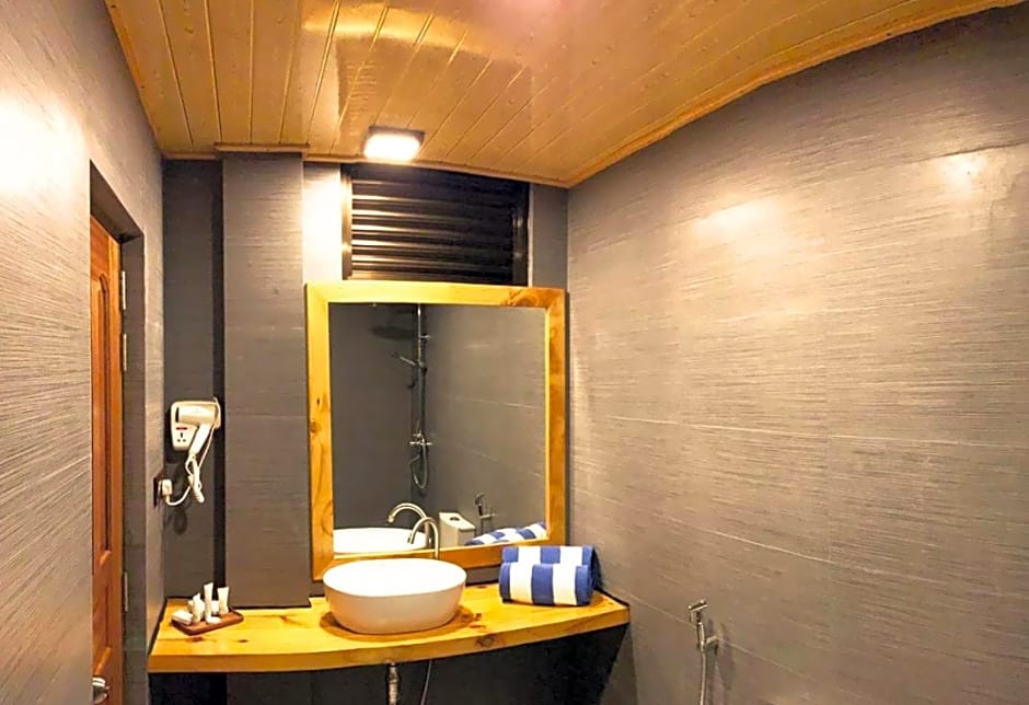 Endheri Sunset Dhangethi