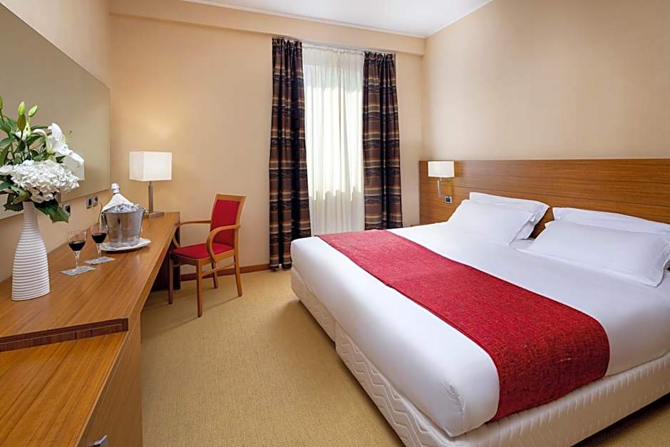 Cdh Hotel Parma & Congressi