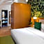 Hotel Le Six