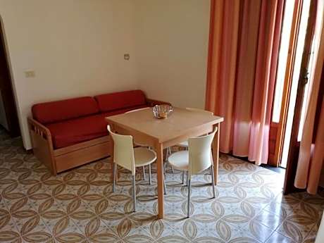 One-Bedroom Family Apartment