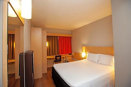 Standard One Double Bed