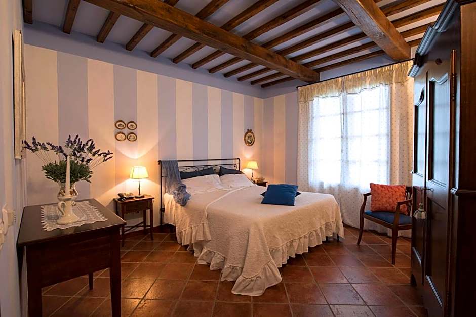 Casa Lari