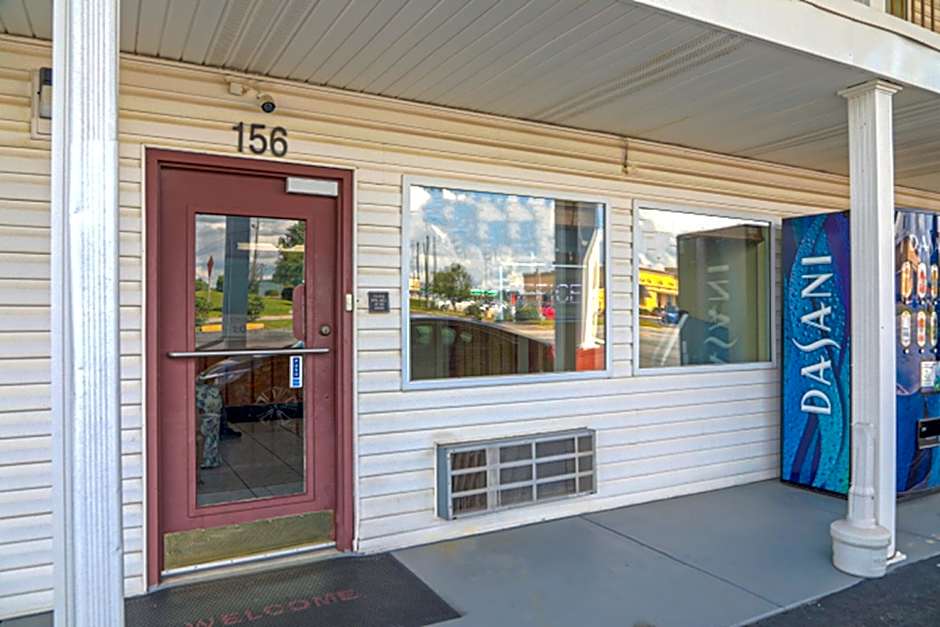 Economy Inn By OYO Ashburn