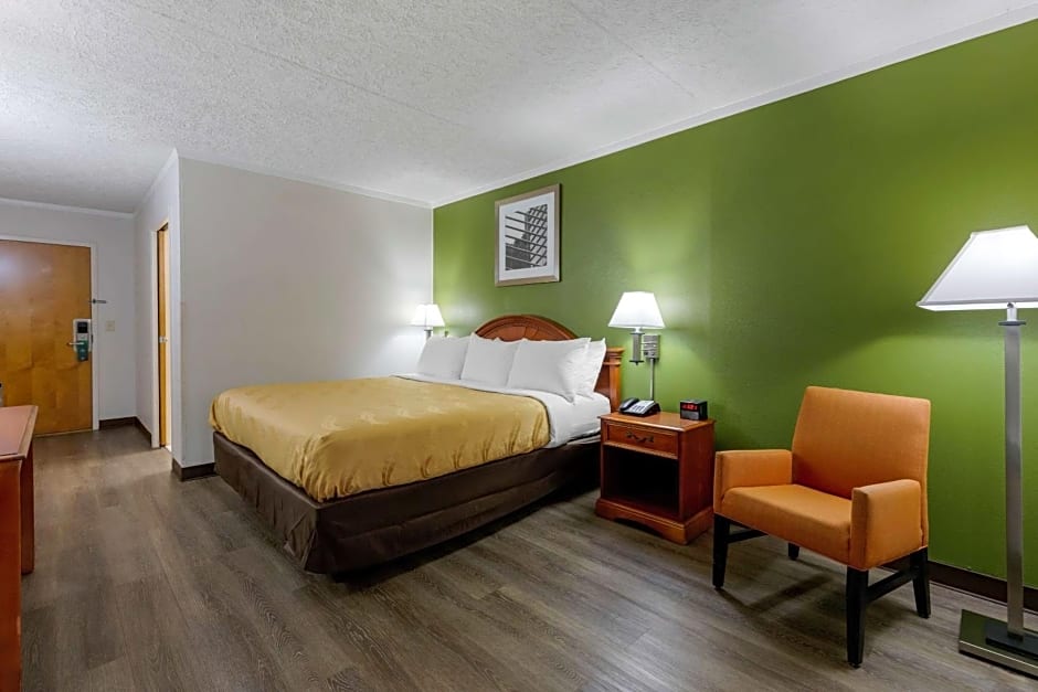 Quality Inn - Roxboro South