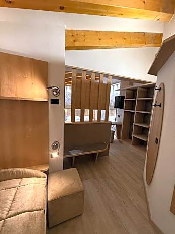 Deluxe Junior Suite