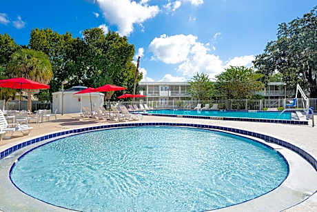 Baymont by Wyndham Orlando Lake Buena Vista South