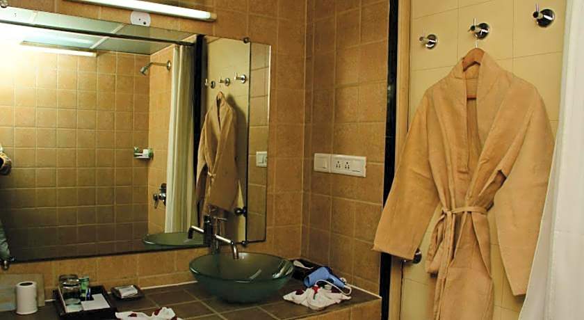 The Wall Street Beacon, Jaipur