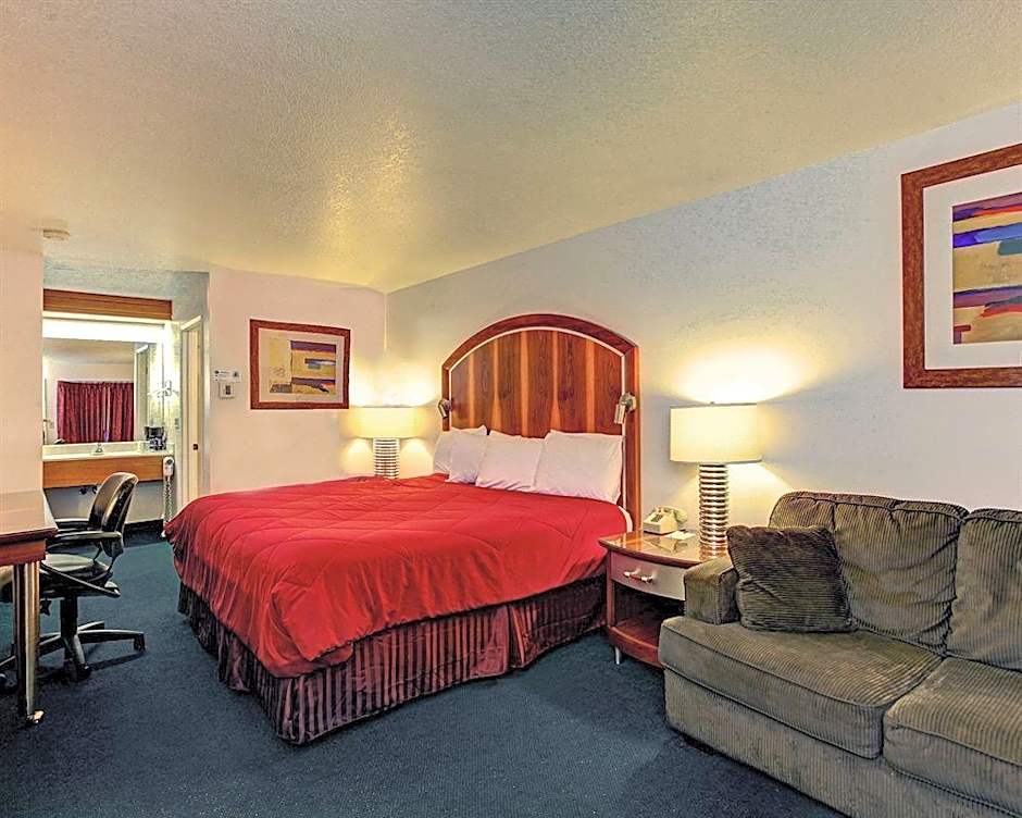 Rodeway Inn Humboldt Bay - Redwood Area