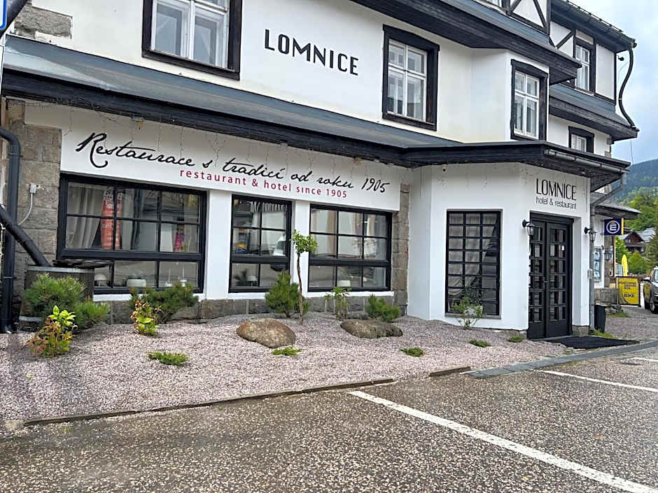 Hotel Lomnice