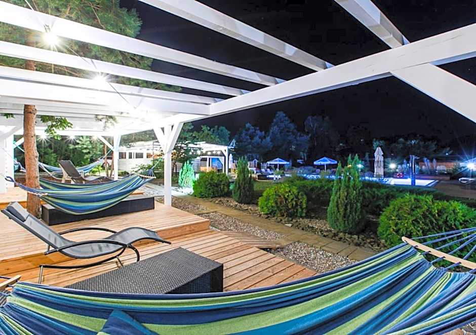 APARTAMENTY przy plaży z basenem z podgrzewaną wodą i mini SPA - Ośrodek Kolonijno-Wczasowy Mewa