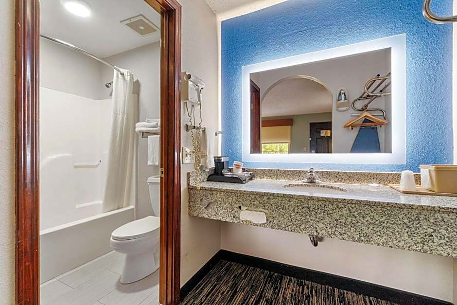 Quality Inn Adairsville-Calhoun South