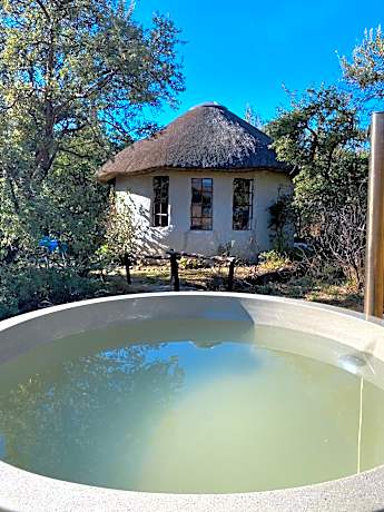 Sani Lodge & Cottages