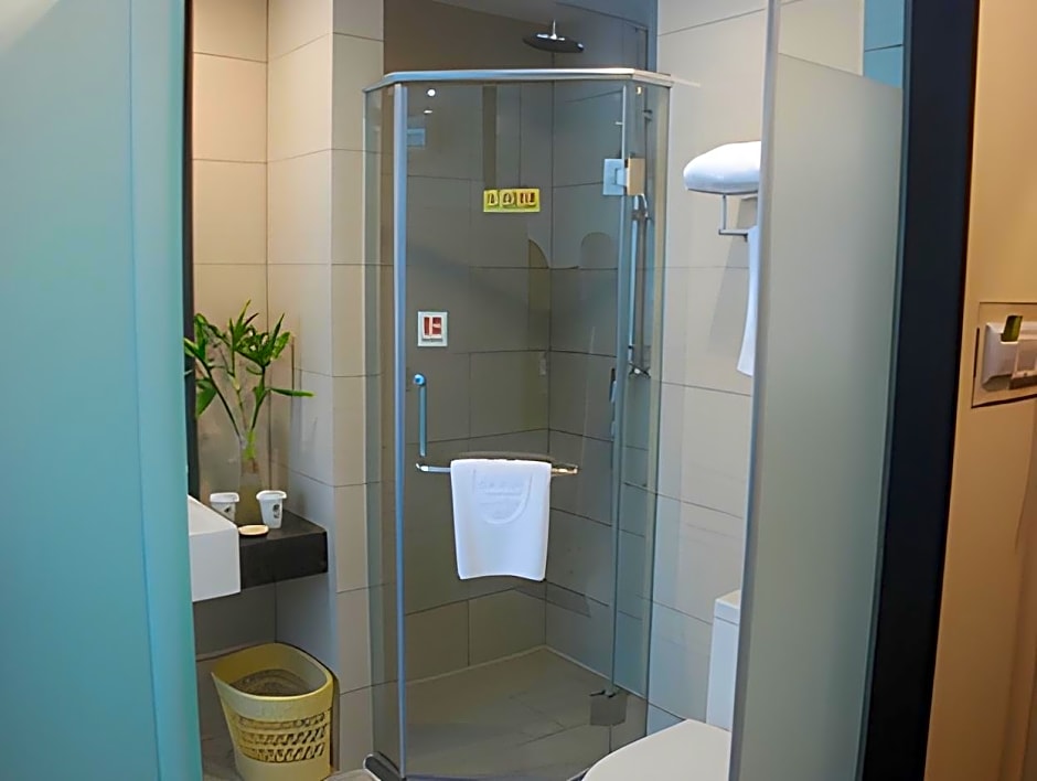 GreenTree Inn Nantong Rugao Haiyang Road Tiancheng Business Hotel