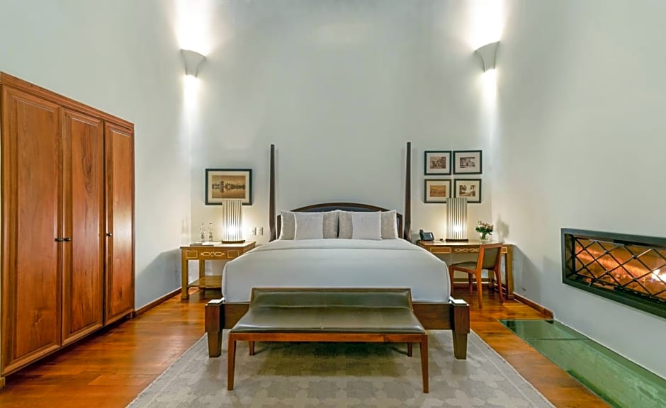 HOTEL CASA BLANCA 7