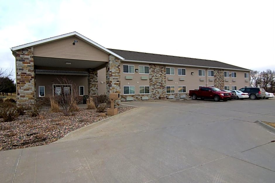 Rock Island Inn & Suites